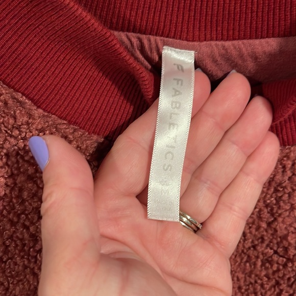 Malia Polar Fleece Dark Rouge/Brick size Medium - Picture 5 of 6